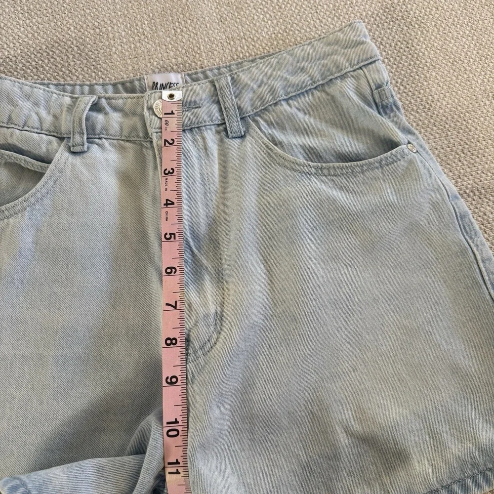 Princess Polly Denim Jean Shorts US Size 6 Light Wash High Waisted‎